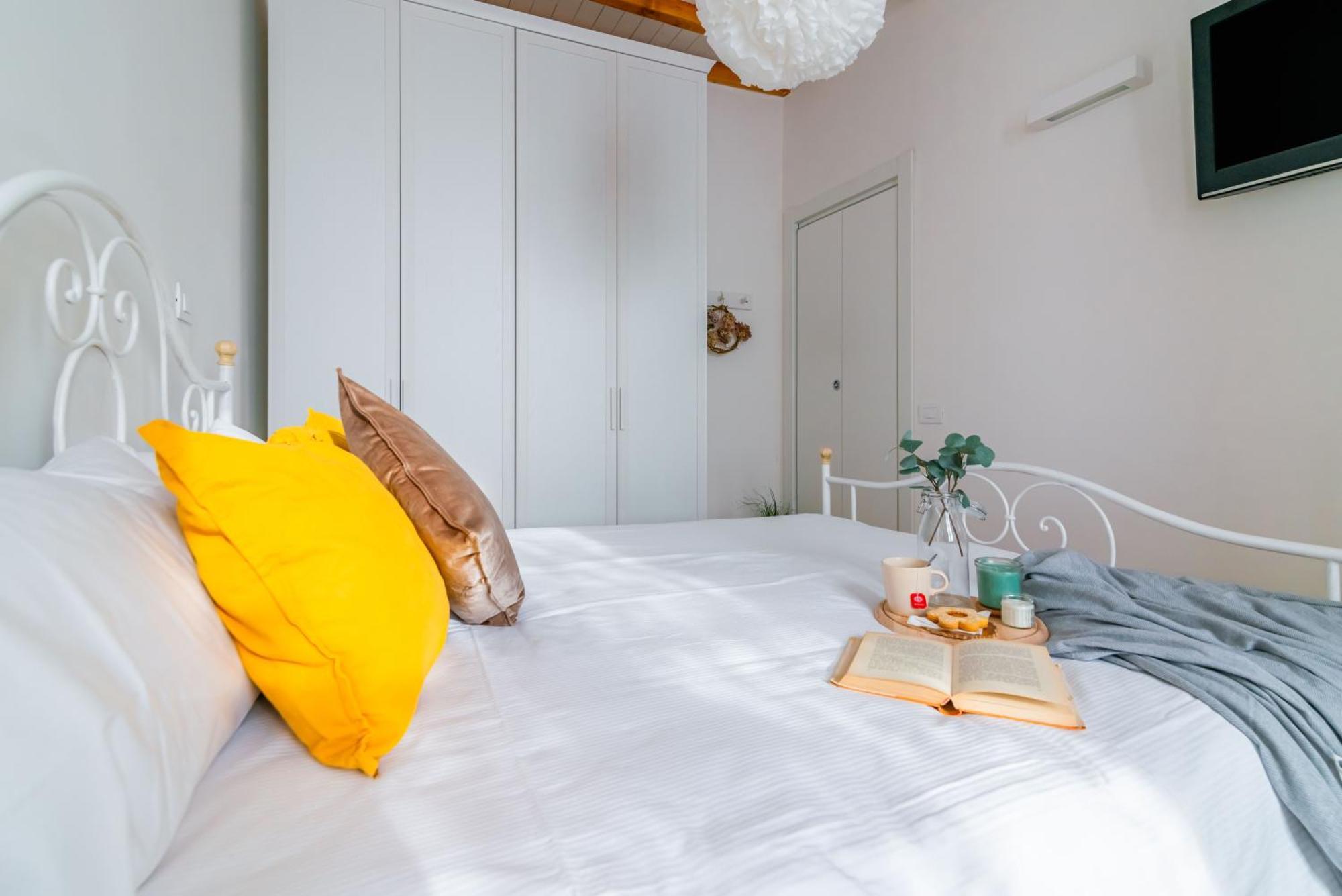 La Corte 48 - Pavia City - By Host4U מראה חיצוני תמונה