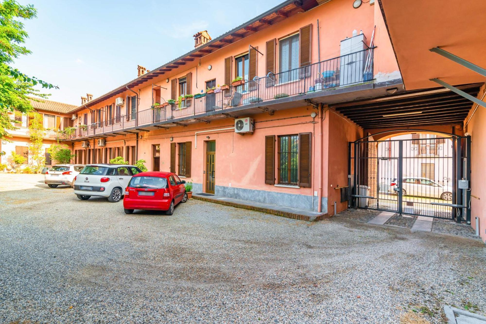 La Corte 48 - Pavia City - By Host4U מראה חיצוני תמונה
