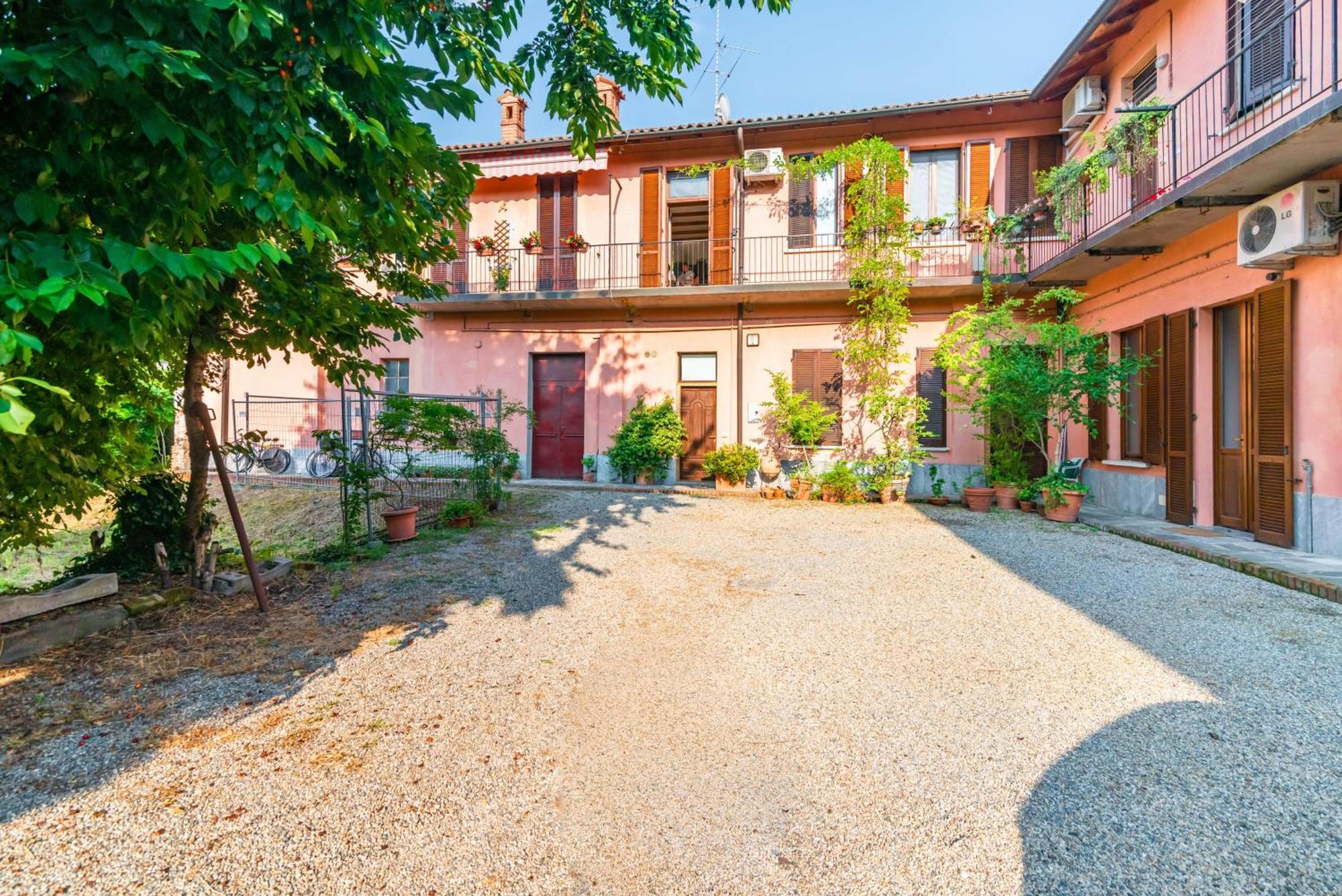 La Corte 48 - Pavia City - By Host4U מראה חיצוני תמונה